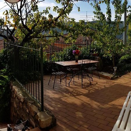 Casa Dalia Villa Pietrabruna Kültér fotó