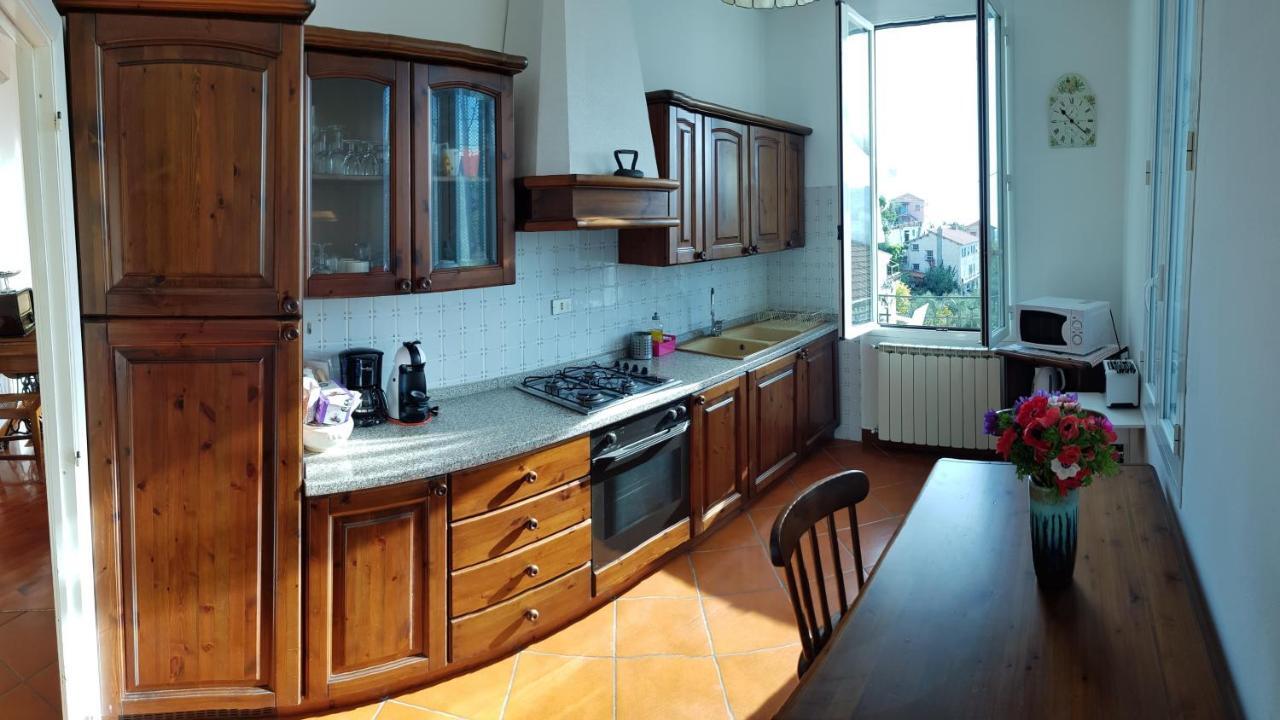 Casa Dalia Villa Pietrabruna Kültér fotó